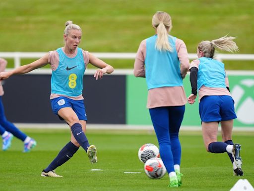 England v Ireland LIVE: Team news and line-ups from Lionesses’ crucial Euro 2025 qualifying fixture