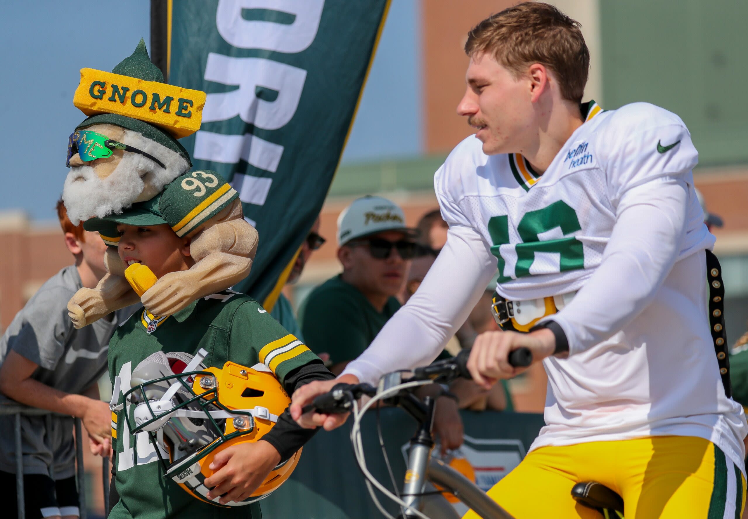Packers release James Turner, leaving kicking competition to Anders Carlson vs. Greg Joseph