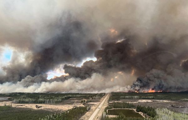 Smoke from Canadian wildfires reaches US, Minnesota under air quality alert