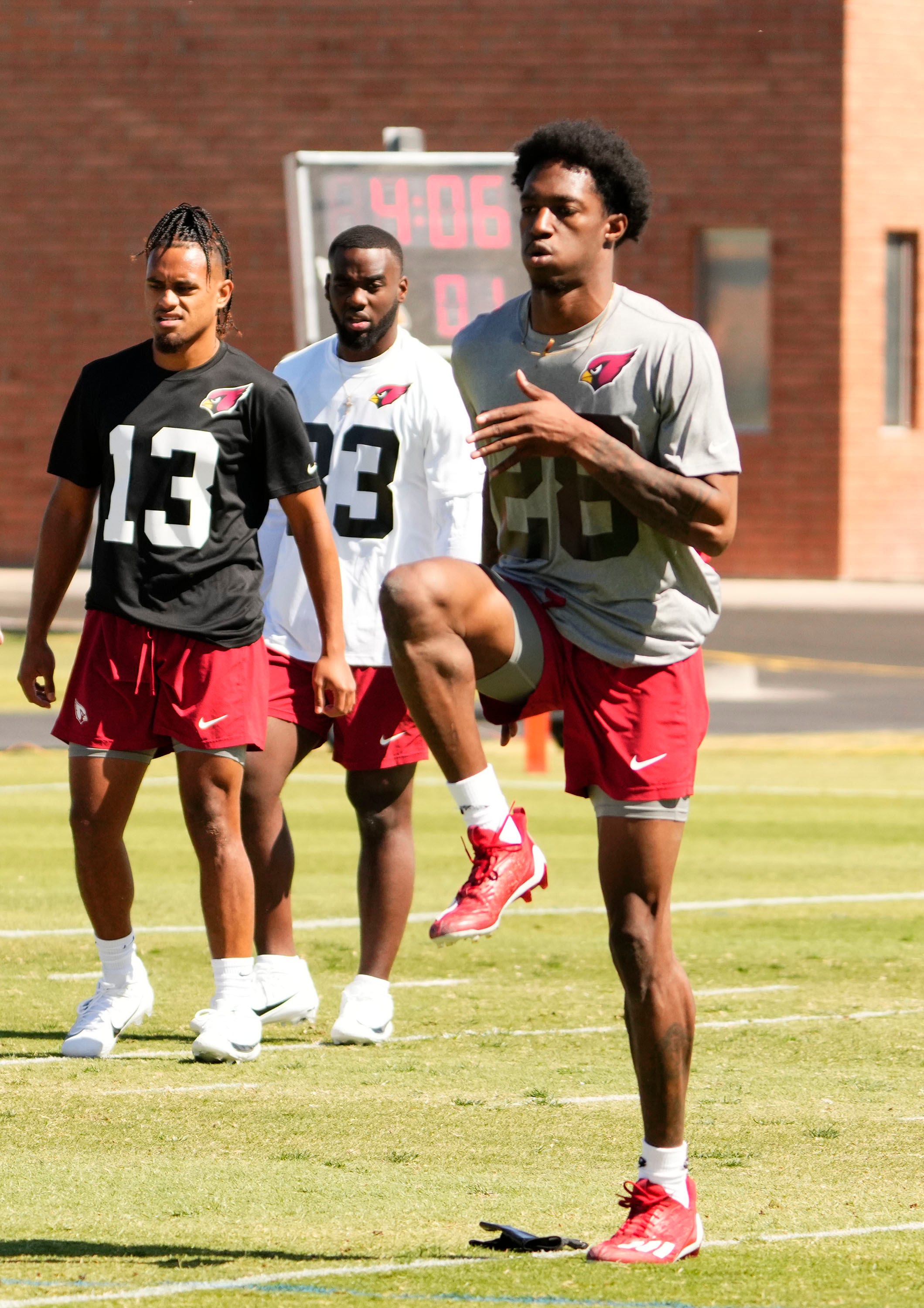 Rooted in music, Arizona Cardinals rookie Elijah Jones forges own identity through football