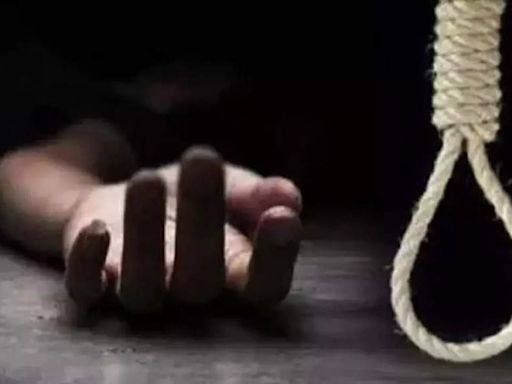 Student ends life, 12th Kota suicide in 2024 | Jaipur News - Times of India