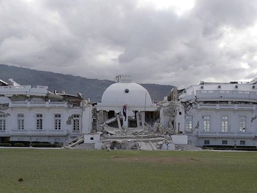 Haiti’s new leaders wanted to take power in the presidential palace. Then reality hit