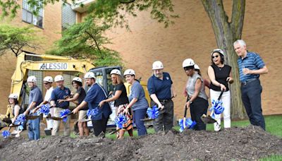 Oak Park-River Forest High School leaders break ground on $102M gym wing construction