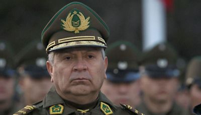 General Yáñez valora detenciones por triple homicidio de carabineros y afirma que trabajan con la Armada en la búsqueda de prófugo - La Tercera