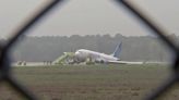 Más problemas para Boeing: un avión se despistó al aterrizar y otro perdió una rueda al despegar
