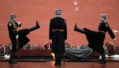 Modi to honour fallen comrades at the Tomb of the Unknown Soldier in Kremlin: What is it?