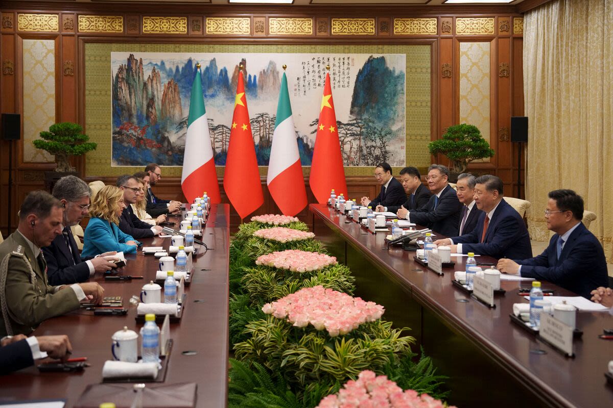 Meloni Tells Xi Italy Can Broker Balanced Ties Between EU, China