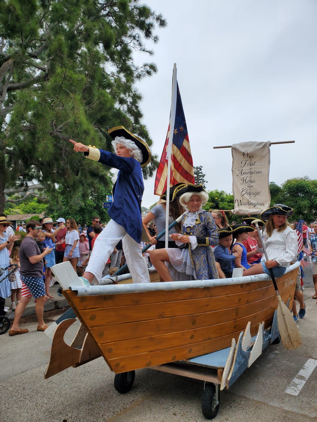 Bird Rock Fourth of July Parade celebrates heroes of all kinds