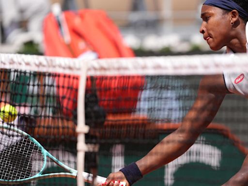 Gauff derrota a Jabeur y se mete en semifinales de Roland Garros