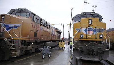 Union Pacific plans to test hybrid electric locomotive from NLR | Arkansas Democrat Gazette