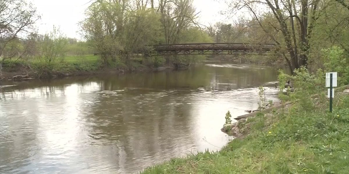 Officials search for 8-year-old girl who fell in same river 7-year-old boy drowned in the day before