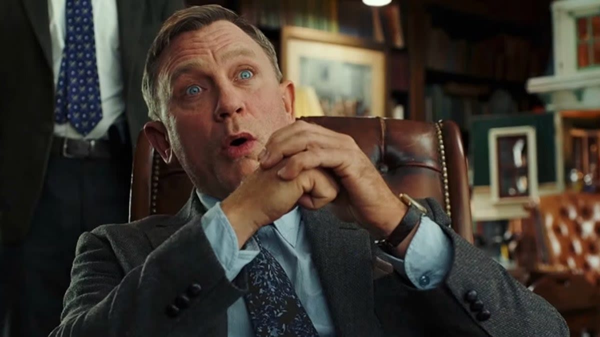 Daniel Craig's New Look as Benoit Blanc in Knives Out 3 Stirs Up Some Hair-larious Reactions