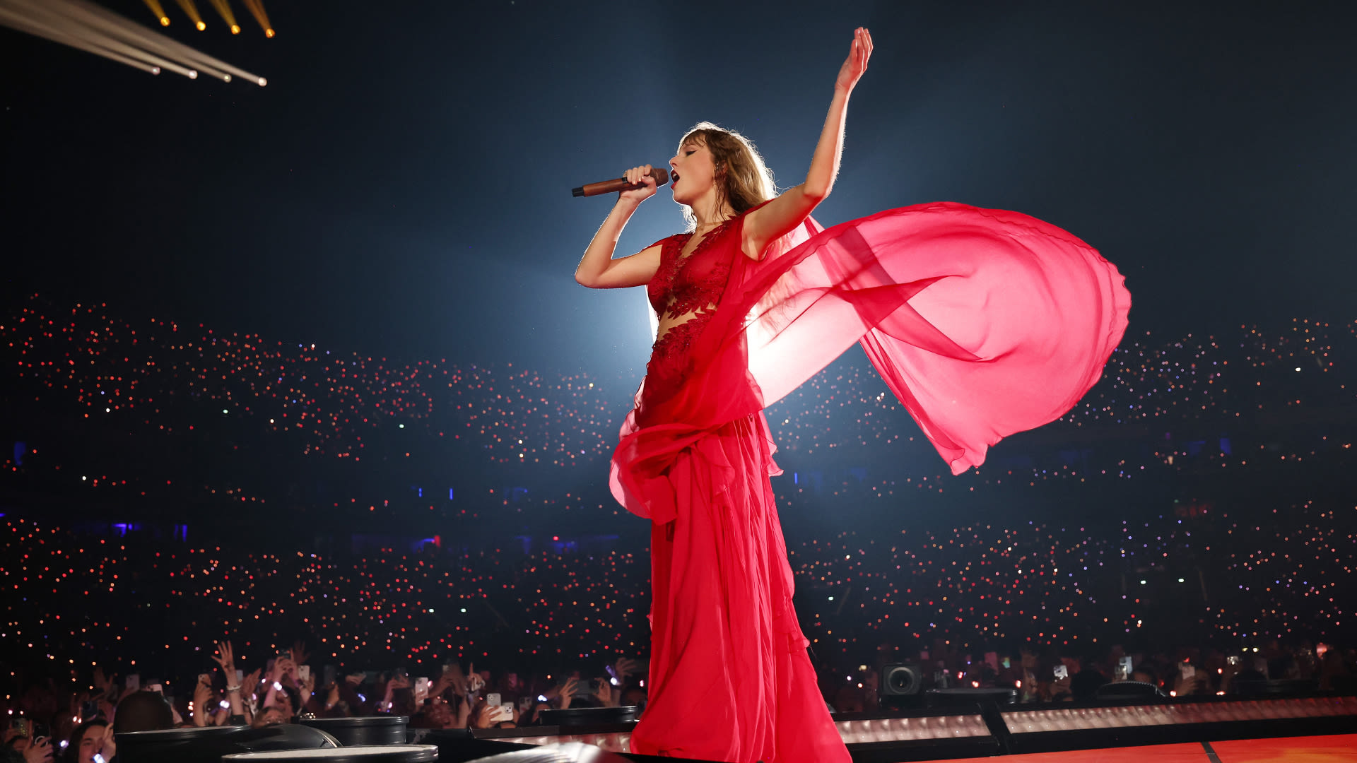 Taylor Swift Performs in Portugal for First Time, Praises Crowds for Eras Tour Love During Emotional Speech: “Took...