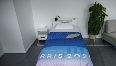 Quejas en la Villa Olímpica para no dormir: "La cama me tiene molida"