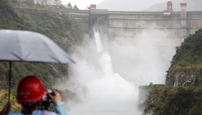 湖南發布洪水橙色預警 有地區24小時降雨670毫米創紀錄 - RTHK