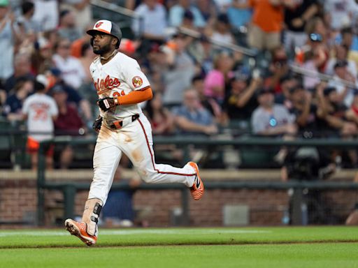 Mullins, Henderson y O’Hearn aportan jonrones y Orioles vencen a Guardianes para cortar mala racha