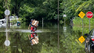 Tropical Storm Debby swirls over Atlantic, still dumping rain on the Carolinas before moving north - ABC Columbia