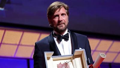 Ruben Östlund piensa que para usar una cámara se debería tener licencia