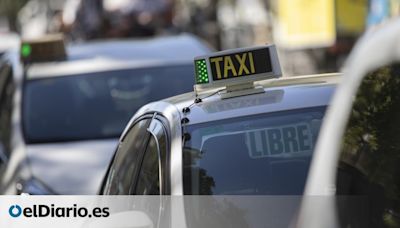 Los taxistas de Sevilla controlan la venta de licencias desde un órgano municipal que tiene atascadas el 95% de solicitudes