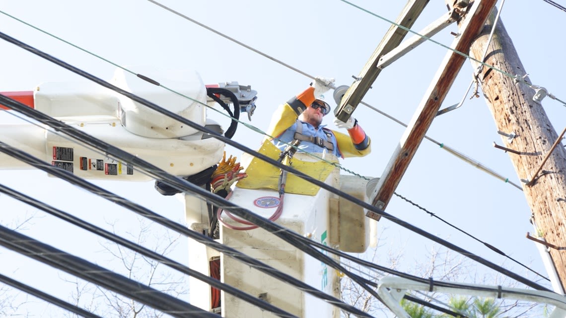 Nearly 56,000 without power after round of severe weather in Kentucky, Indiana