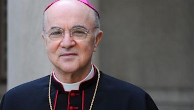 Arzobispo crítico al papa Francisco fue excomulgado