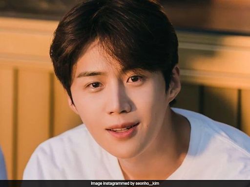 Hometown Cha-Cha-Cha Star Kim Seon Ho's First Salary As An Actor Was This. It's Shocking