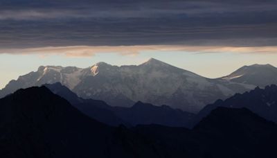 Preocupación por el derretimiento de glaciares en montañas como El Plomo - La Tercera