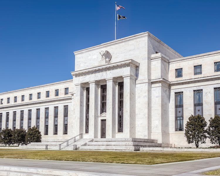 FOMC Minutes key after weak US data brought hopes of a September cut