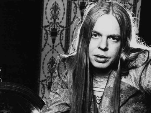 “David Bowie was an absolute genuis”: Rick Wakeman’s epic tales of sessions with Bowie, Bolan, Lou Reed and more