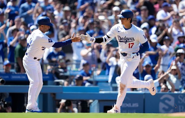 5 things to know from the weekend in MLB: Dodgers trounce Braves, Phillies' Trea Turner injured and more
