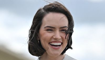 Daisy Ridley cuts a chic figure at an American Film Festival photocall