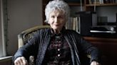 Educators wonder how to teach the writings of Alice Munro in wake of daughter's revelations