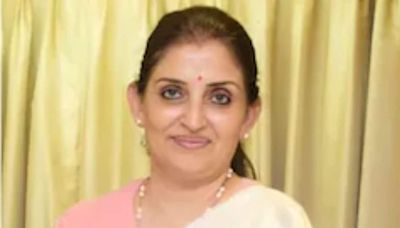 Success Story: Meet IAS Officer Sujata Saunik Who Became First Female Chief Secretary of Maharashtra - News18