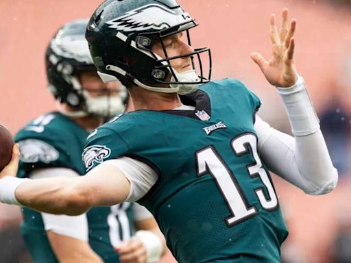 Will Dak Prescott's Cowboys Sign Eagles Ex QB? Tracker