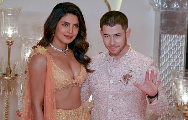 Priyanka Chopra's dancing at Anant Ambani's wedding goes viral