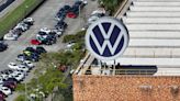 EU pide a México revisar posible denegación de derechos en planta de Volkswagen