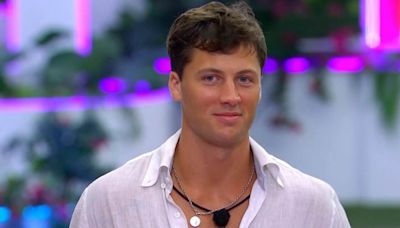 Stinky outfit: 'Love Island USA' fans bid adieu to Rob Rausch's 'annoying' overalls amid his elimination