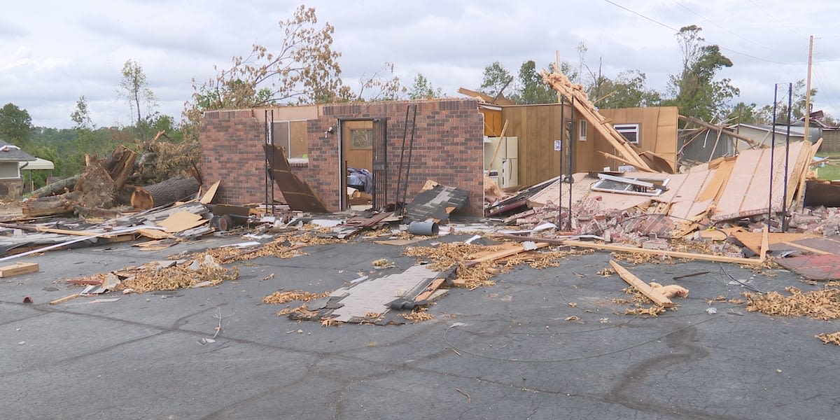 Baxter County, Ark., homeowners waiting for federal disaster relief