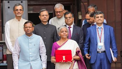 Budget 2024: Nirmala Sitharaman Sets Record with Seventh Consecutive Budget Presentation, Surpassing Morarji Desai