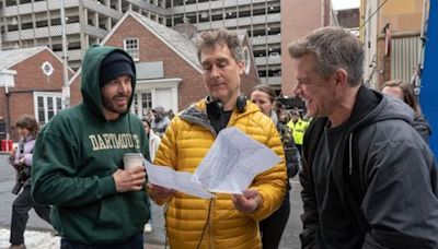 ‘Bourne’ director Doug Liman talks reuniting with Matt Damon for a new Boston-set heist comedy - The Boston Globe