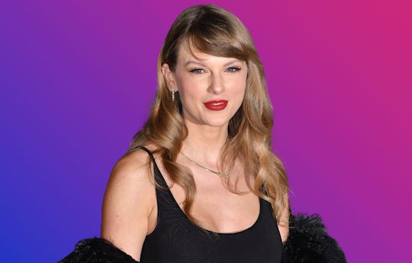 Taylor Swift criticized for being "desperate"