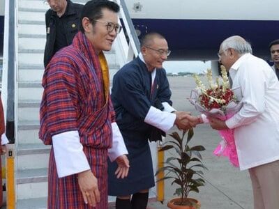 Bhutan king visits Adani's project sites, commends Mundra, Khavda