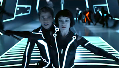 Tron: Ares Is Apparently Bringing Back A Huge Legacy Cast Member, And I Think This Means Something Pretty Big
