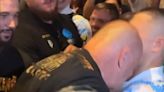 El padre de Tyson Fury golpeó a un miembro de la delegación de Oleksandr Usyk en la previa caliente de una pelea esperada