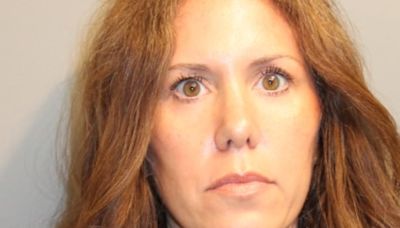 Guidance counselor arrested for having relationship with student