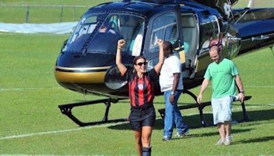 Ivete Sangalo relembra pouso de helicóptero no Barradão