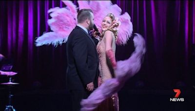 Volunteers treated to a cabaret show