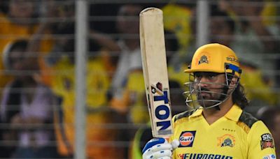 ‘MS Dhoni has to bear some pain and take responsibility’: Pathan's stern message to ex-CSK captain ahead of RCB clash
