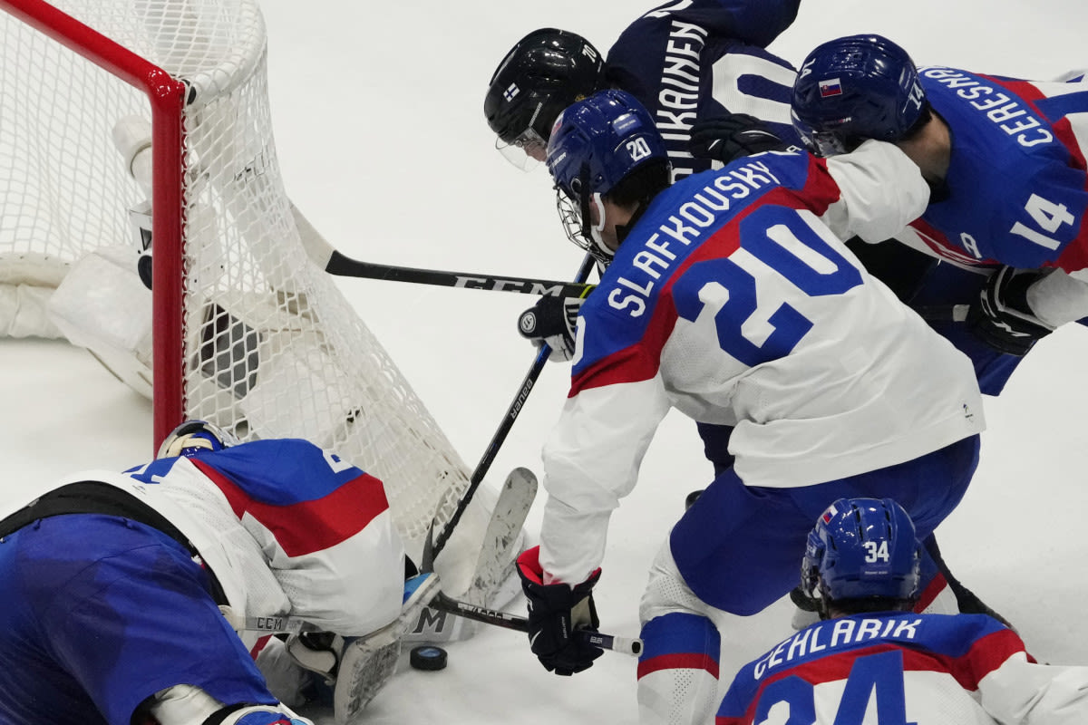 Canadiens: Reinbacher and Slafkovsky to Face Off in Olympics Qualifiers?