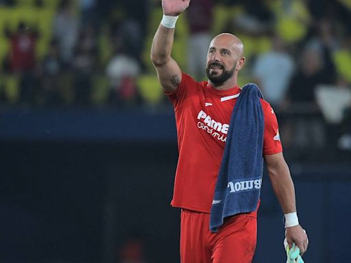 Pepe Reina dice adiós al Villarreal